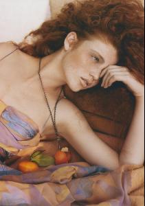 swedish_elle_april_2005__cintia_dicker__camilla_