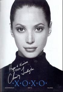 Christy_Turlington_xoxo.jpg