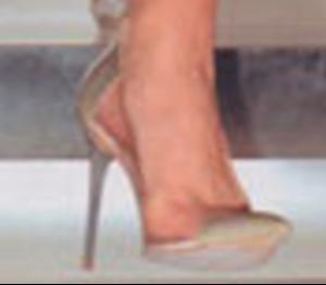 post-14405-1201030037_thumb.jpg