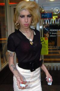 gallery_main_0118_amy_winehouse_sauce_03.jpg