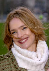 74898_Natalia_Vodianova_13_122_33lo.jpg