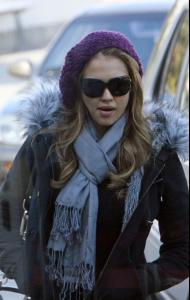 jessica_alba_lax_3.jpg