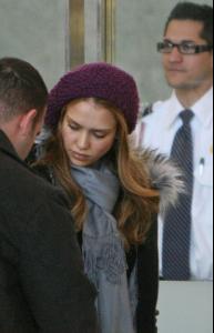 jessica_alba_lax_5.jpg