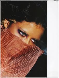 42402_vogue_brazil_august_2002_003_.jpg