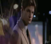 71769484um8.gif