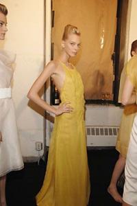 Tanya_HugoBossBlackSS08_02.jpg