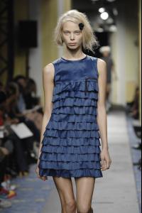 Tanya_LuellaSS08_07.jpg