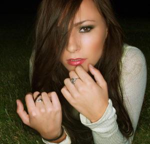 briana_evigan_1264943896_l.jpg