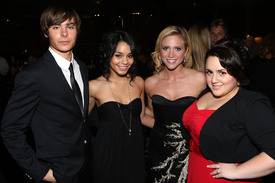 celeb-city.eu_Vanessa_Hudgens_Palm_Springs_IFF_Awards_Gala_01-05-2007_004.jpg