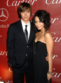 celeb-city.eu_Vanessa_Hudgens_Palm_Springs_IFF_Awards_Gala_01-05-2008_017.JPG