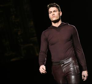 VersaceMilanFW0809_CelebrityCity_Tyson004.jpg