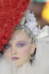 vlada___ss_2008_couture___christian_lacroix_4.jpg