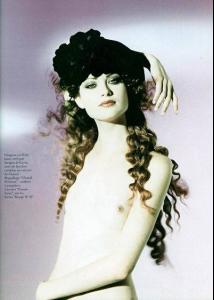 shalom_LJ_ruglamour_shalom20harlow200720copyo8.jpg