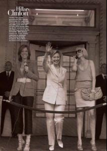 Nadja_Harper__s_Bazaar_Feb08_ThePoliticsofFashion_byPeterLindbergh_LJ__fotodecadent3.jpg