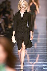 christina_Versace_Spring_2000_Ready_to_Wear.jpg