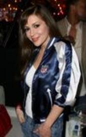 th_Celebutopia-Alyssa_Milano-ESPN_the_Magazine88s_NEXT_Big_Weekend_2009_Super_Bowl_Party-02.jpg