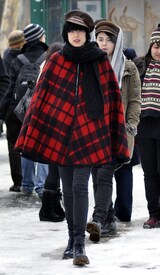 Preppie_-_Agyness_Deyn_out_and_about_in_new_York_City_-_Jan._1_2010_277.jpg