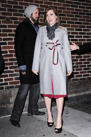 Preppie_-_Amy_Adams_at_the_Late_Show_with_David_Letterman_-_Jan._5_2010_3396.jpg