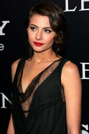 celebrity-paradise.com-The_Elder-Willa_Holland_2010-01-21_-_Legion_World_Premiere_in_Hollywood_6125.jpg