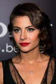 celebrity-paradise.com-The_Elder-Willa_Holland_2010-01-21_-_Legion_World_Premiere_in_Hollywood_8112.jpg