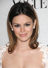 celebrity-paradise.com-The_Elder-Rachel_Bilson_2010-01-16_-_3rd_Annual_Art_Of_Elysium_Heaven_Gala_4137.jpg