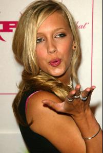 post-31427-1264191808_thumb.jpg