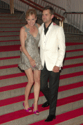 th_0e971a63693496.gif