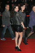 th_98a46d65332666.gif