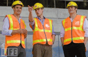 th_789f4265741918.gif
