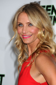 celebrity_paradise.com_TheElder_CameronDiaz68.jpg