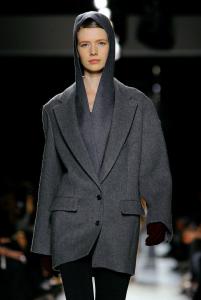 37006_celebrity_city_Various_Paris_Fashion_Shows_169_123_100lo.jpg