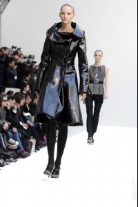 17017_celebrity_city_Various_Milan_Fashion_Shows_84_123_49lo.jpg