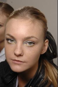 58897_celebrity_city_Chanel_Paris_Fashion_Show_Backstage_118_123_560lo.jpg
