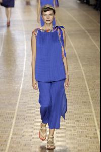63504_Issey_Miyake_S_S_07_Paris_Fashion_Show_CCBN026_122_1089lo.jpg