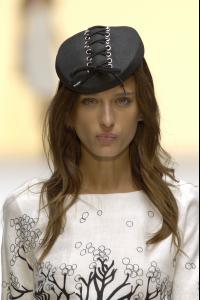 80974_celebrity_city_Emma_Cook_London_Fashion_Show_68_123_572lo.jpg