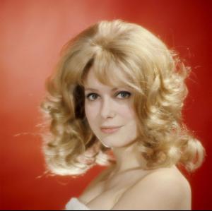 Catherine_Deneuve_009.jpg