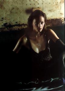vivien_solari_07_small.jpg