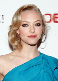 Amanda_Seyfried_003.jpg