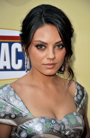 Mila_Kunis_014.jpg