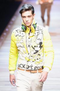 G Milan Fashion Week Menswear W 2011 nt6iCJRuBSrl.jpg