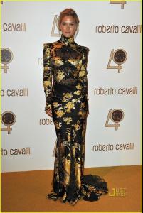 bar_refaeli_roberto_cavalli_party_03.jpg