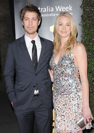 78453_Yvonne_Strahovski_GDayUSA2011BlackTieGala_J0001_024_122_752lo.jpg