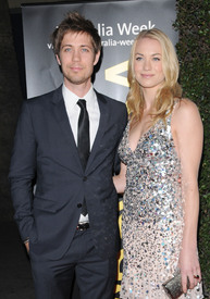 78453_Yvonne_Strahovski_GDayUSA2011BlackTieGala_J0001_025_122_227lo.jpg