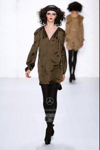 Masha_unrath_strano_bfw_fw_11_m_b__f_b.jpg