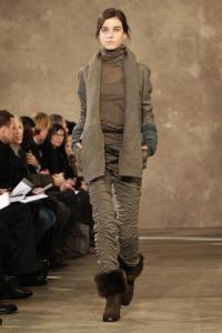 tati_donna_karan_pre_fall_11_style.jpg