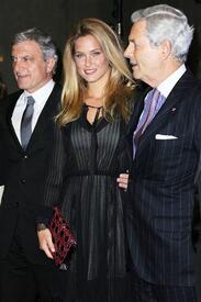 Bar Refaeli Launches the Anselm Reyle for Dior collection January 12 2012 08.jpg