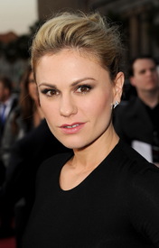 Anna_Paquin_002.jpg