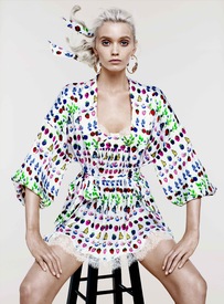 Versace_For_HM_Spring_2012_Collection_1.jpg