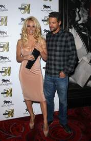 Pamela_Anderson_hosts_at_Studio_54021.jpg