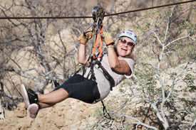 leo_erin_zip_line_010_src.jpg